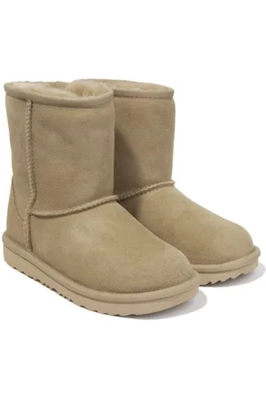 UGG Botas Classic Short II