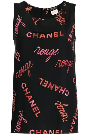 CHANEL Top de seda sin mangas con logo estampado 1996