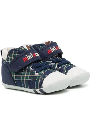 Miki House Zapatillas con tira autoadherente