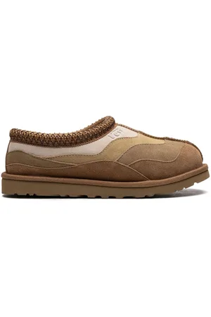 UGG Slippers Chestnut de x Palace Tasman