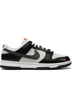 Nike Zapatillas Dunk Low "Black y Total Orange"