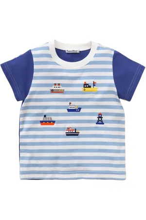 Familiar Camiseta con barco bordado