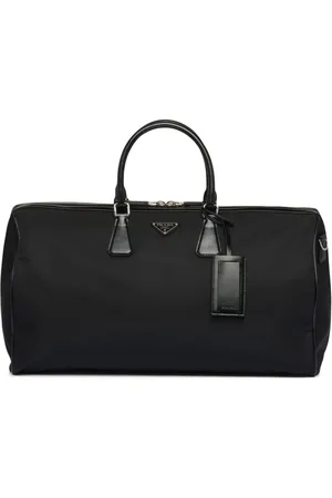 Prada Riñonera con placa del logo