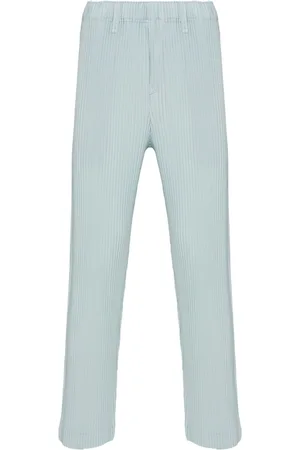 Issey Miyake Pantalones rectos Color Pleats