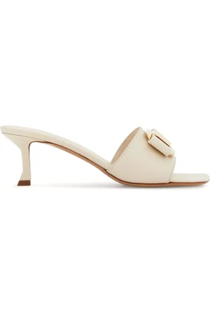 Salvatore Ferragamo Mules con lazo y tacón de 55mm
