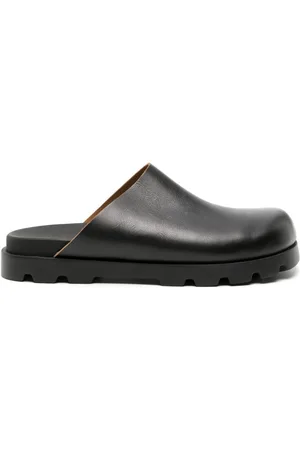 Camper Slippers Brutus