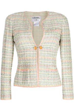CHANEL Blazer con botones 2005