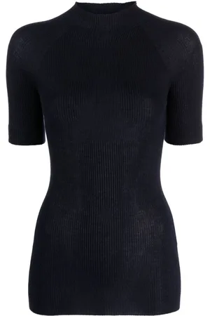 Sa Su Phi Top con cuello alzado