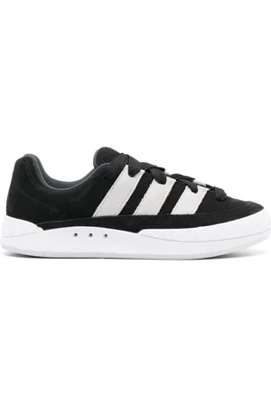 adidas Zapatillas Adimatic con logo bordado