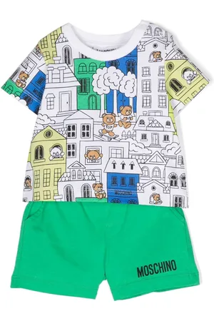 Moschino Conjunto de bermudas con estampado gráfico