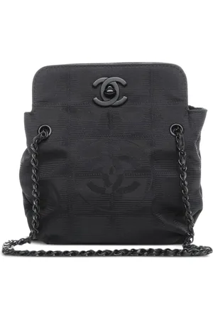CHANEL Bolso mini con logo CC 2002