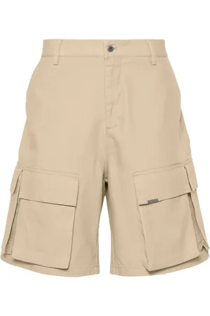 Represent Bermudas cargo con placa del logo