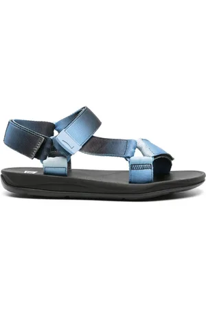 Camper Sandalias Match Twins con múltiples tiras