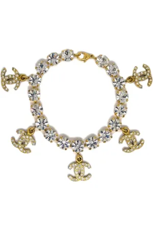 CHANEL Pulsera con logo CC y detalles de cristal 1995