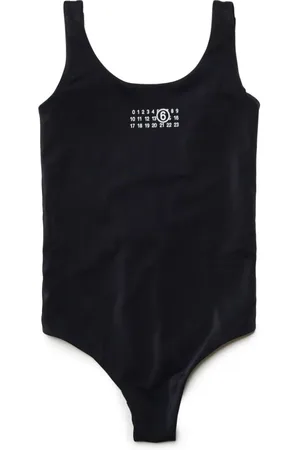 Maison Margiela Bañador con motivo de números