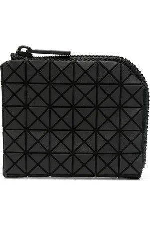 Issey Miyake Cartera Clam con paneles geométricos