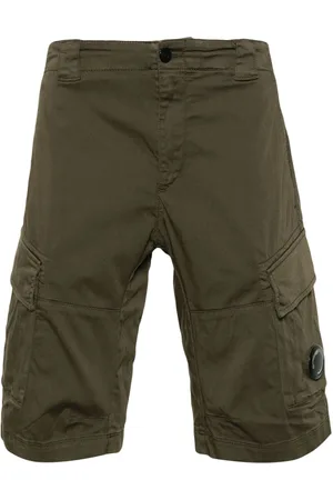 C.P. Company Bermudas cargo con detalle Lens