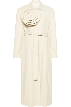 MAGDA BUTRYM Gabardina con aplique floral