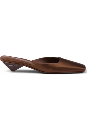 Prada Mules con puntera cuadrada