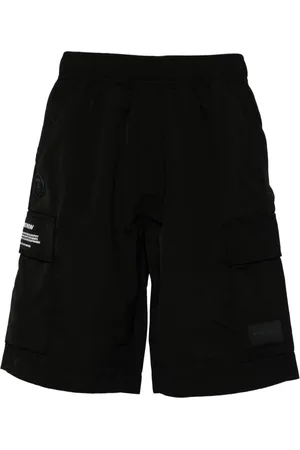A Bathing Ape Bermudas cargo con aplique del logo