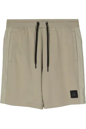 Moose Knuckles Pantalones cortos de chándal con parche del logo
