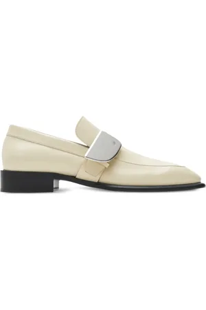 Burberry Mocasines Shield