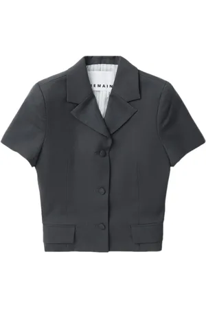 REMAIN Blazer con botones y manga corta