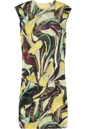 PLEATS PLEASE ISSEY MIYAKE Vestido midi con estampado floral