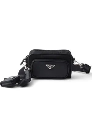 Prada Bolso de hombro con placa del logo