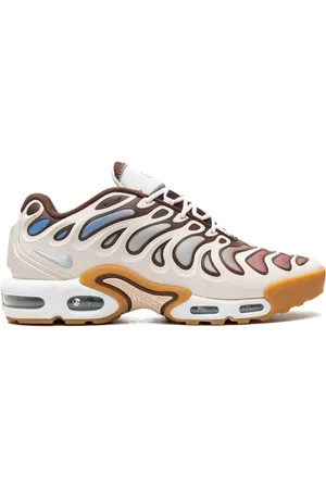 Nike Air Max Plus Drift "Phantom Cacao Wow"