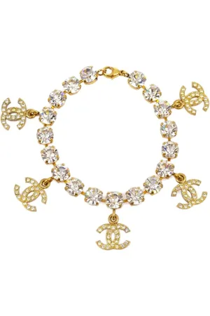 CHANEL Pulsera con detalles de strass y logo CC 1996