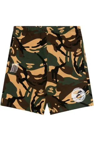 A Bathing Ape Pantalones cortos de deporte con estampado militar