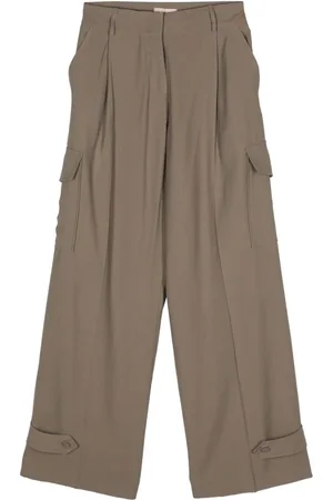 BLANCA Pantalones anchos estilo cargo