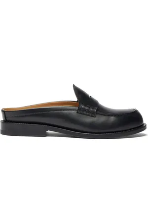 Scarosso Mules Clementina con punta de almendra