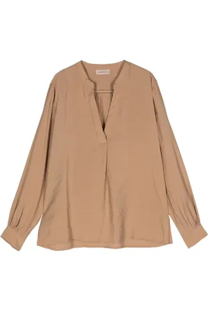 BLANCA Blusa con cuello mao y manga larga