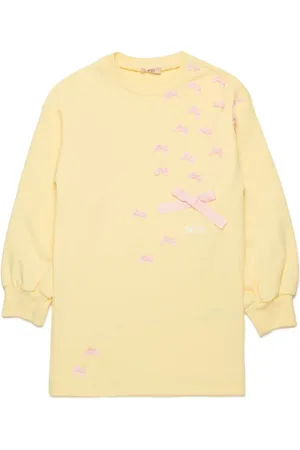 Nº21 Vestido estilo sudadera con aplique de lazo
