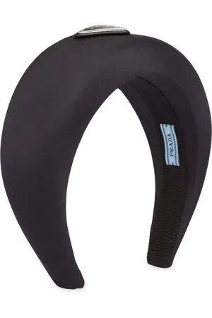 Prada Diadema ancha con placa del logo