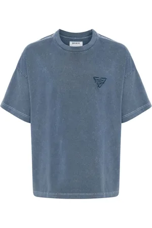 Musium Div. Camiseta con logo bordado