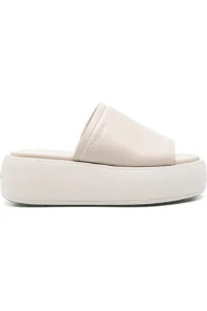 Calvin Klein Mules con plataforma de 60 mm