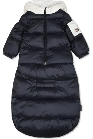 Moncler Plumífero con capucha
