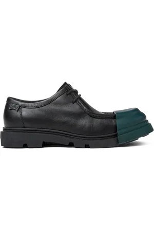 Camper Mocasines Junction con puntera en contraste