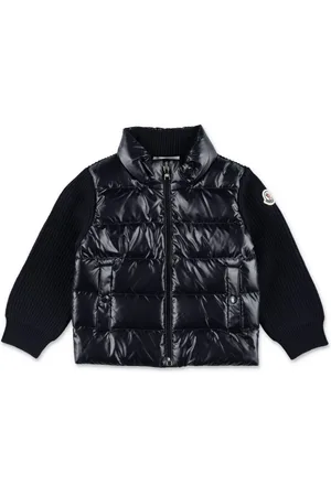 Moncler Plumífero con parche del logo
