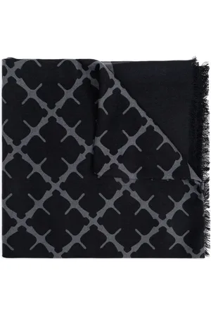By Malene Birger Pañuelo Cornelis