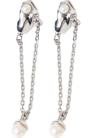 PUBLISHED BY Pendientes con detalle de cadena