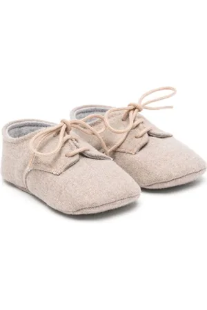 Il gufo Zapatos primeros pasos con cordones