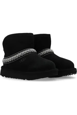 UGG Botas Classic Mini Crescent