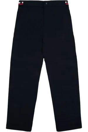 Moncler Pantalones rectos con parche del logo