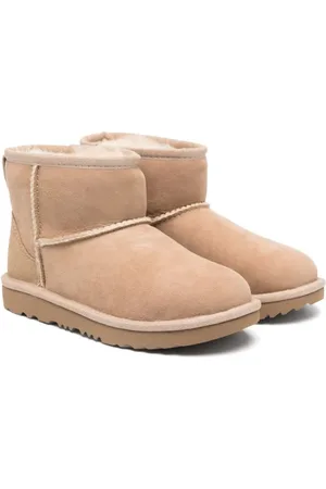 UGG Botines Classic Mini II