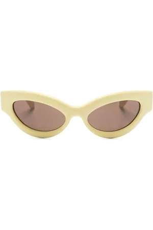 Nanushka Gafas de sol Trysta con montura cat eye