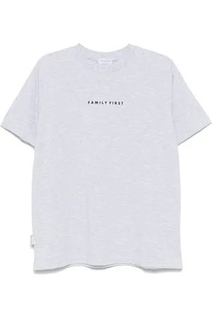 Family First Camiseta con logo estampado